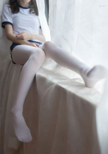 吊带袜天使在线观看