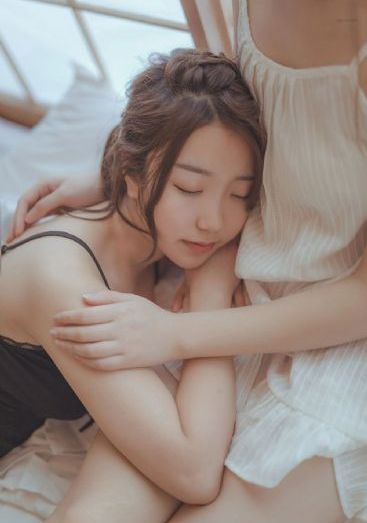 《火口的两人》电影