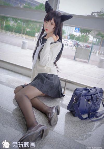 淑芬大腿内又痒了