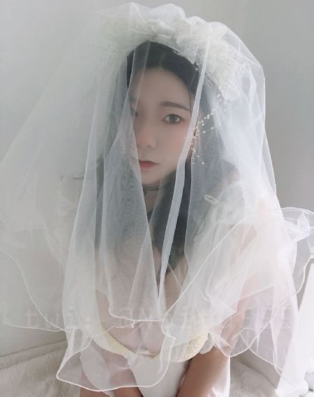 女按摩师
