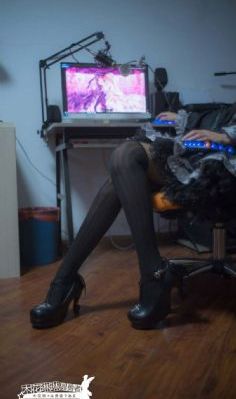 在异世界迷宫开后宫第二季