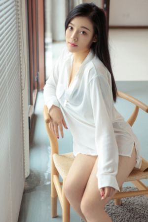 加勒比女海盗在线