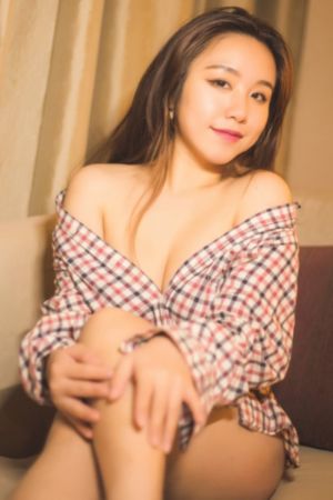乖乖女是大明星