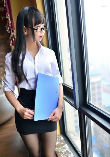 少女的4