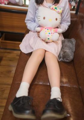 一代女皇艳史一级淫片免费放电影