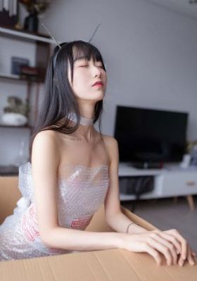 卖房子的女人02
