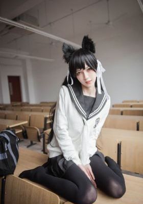 一边吃奶一边摸做爽视频